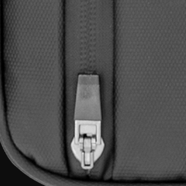 AquaGuard coil zipper